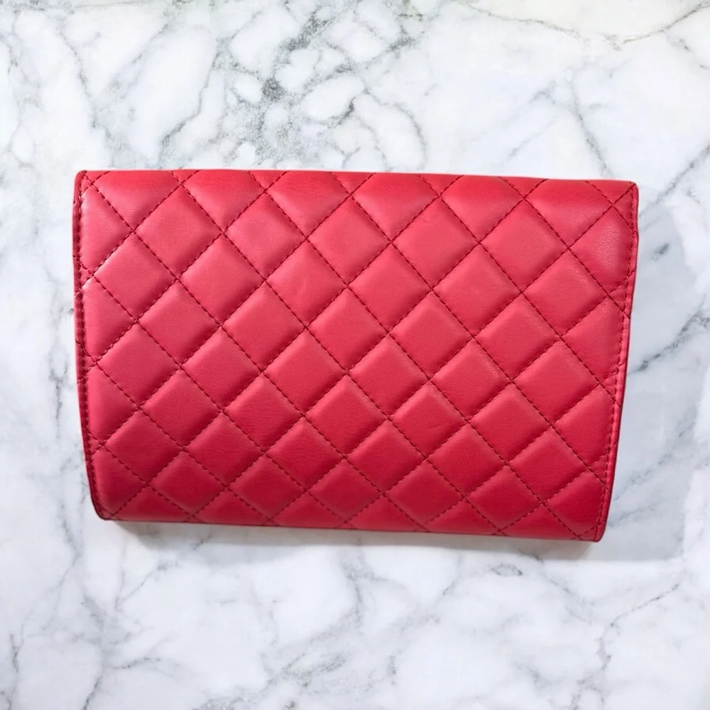 Badgley Mischka NWT Diamond Red‎ Quilted Chain Shoulder Bag